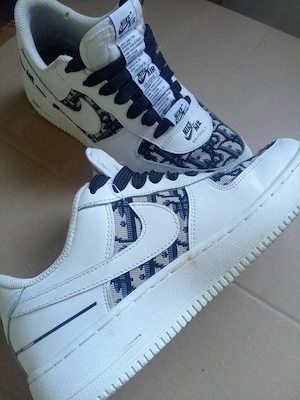 Adidași Nike Air Force 1