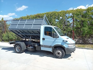 Autoutilitara Iveco Daily 65C15, an 2006, basculeaza pe 3 parti, maxim admis 6,5 tone - imagine 3