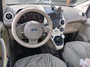Ford Ka 2 benzina 2009 pret fix - imagine 3