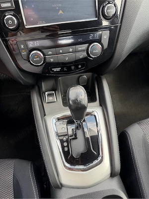 Nissan Qashqai - An 2014.03 - Motor 1.6 DCi - Cutie automata - Navigatie  - imagine 17