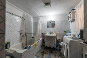 Casa 3 camere, bucatarie si baie, in zona centrala din Chisineu-Cris - imagine 10