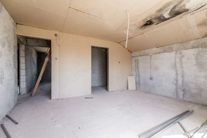 Casă P+1 la gri | 239 mp construiți | Călugareni -14 km de Arad - imagine 8