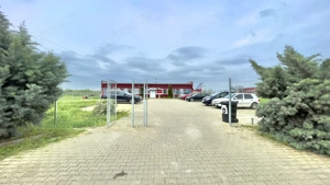 Cladire birouri - spațiu comercial cu parcări în incintă privată - imagine 3