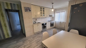 proprietar inchiriez apartament 2 camere - imagine 3