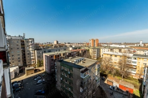 Apartament cu 3 camere în Podgoria Arad, vedere frumoasă, 2 balcoane - imagine 2