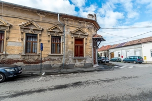 Apartament cu 3 Camere la Casă pe Strada I.L. Caragiale, Arad - imagine 8