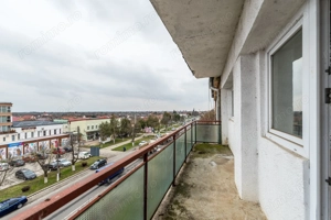 Apartament spatios in centrul orasului Chisineu Cris - imagine 7