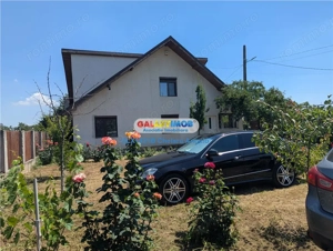 Adunatii Copaceni,vila 5 cam, teren 600 mp,supr. 231 mp,an 2016