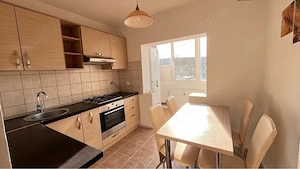 Apartament 3 camere decomandat zona Aradului amenajat integral centrala proprie