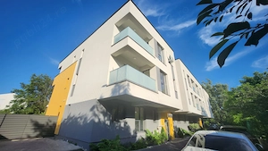 Vând apartament 2 camere+parcare - imagine 5