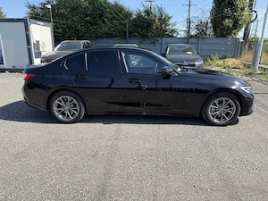 BMW  330e xDrive Aut. - imagine 4
