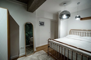Vand Apartament 3 Camere Cladirea Stela, Nicolae Balcescu 80A - imagine 2