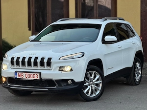 Jeep cherokee limited 2.2 cutie automată 9 trepte.133500km  - imagine 2