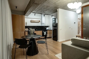 Vand Apartament 3 Camere Cladirea Stela, Nicolae Balcescu 80A - imagine 7