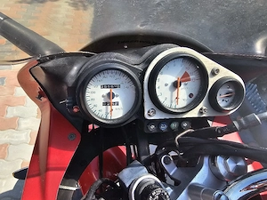 vand kawasaki zr7s 