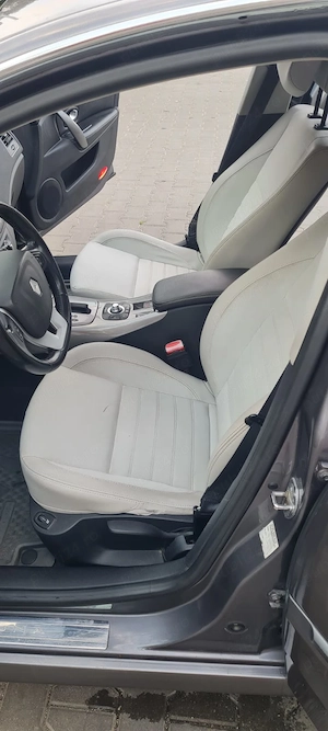 Renault Laguna III automata - imagine 2