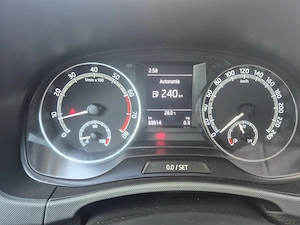 Skoda Fabia 1.0 TSI, 2021 - imagine 5