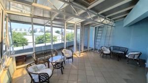 Apartament cu 2 camere 65 mp + 35 mp terasa si balconul + 2 locuri de parcare - imagine 7