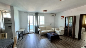 Apartament cu 2 camere 65 mp + 35 mp terasa si balconul + 2 locuri de parcare - imagine 2