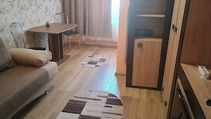 Garsoniera de vânzare!
