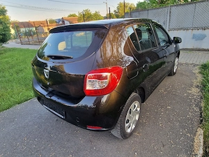 Dacia Sandero euro 5 1,2 b cu clima - imagine 3