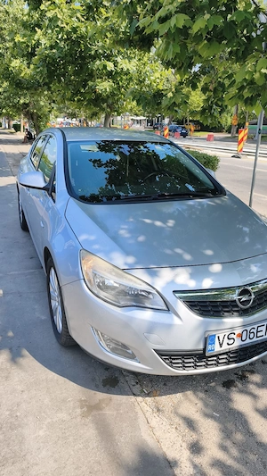 Opel Astra J 2012 Hatchback 1.7 CDTI 110CP - Proprietar, Revizie recentă, 3100  - imagine 6