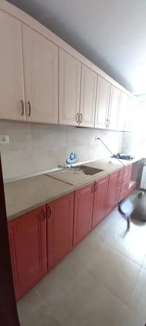 Apartament 2 camere, etaj 2, centru Piatra Neamt - imagine 2