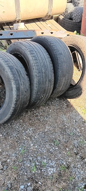 Cauciucuri 235/65 R17