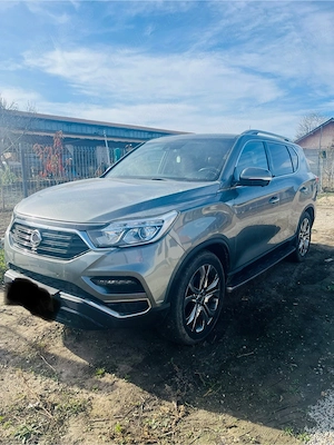 Vand Ssangyong Rexton - imagine 5