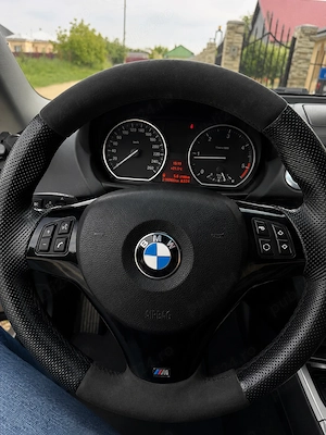 BMW seria 1 coupe e82 2.0D 2009 manual - imagine 9
