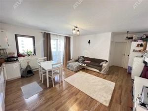 Apartament 2 camere balcon parcare zona Doamna Stanca Selimbar