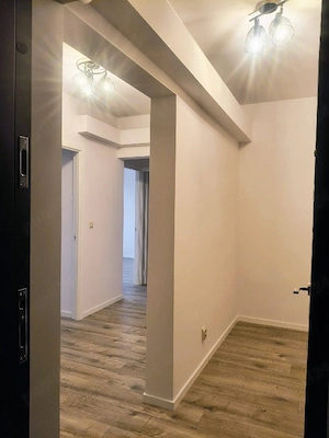 Apartament 2 camere Port, parter, renovat - imagine 5