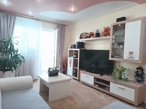 Apartament de 3 camere- boxa | Astra-Berzei