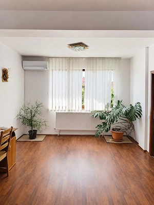 Ap 2 cam, renovat, loc parcare în curte, Sector 1, Zablovschi 58, persoana fizica 0% comision - imagine 5