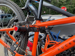 Suport auto 3 biciclete Thule ClipOn 9104   01 (pentru hayon)