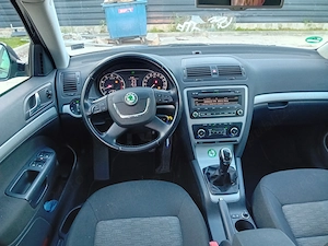 Skoda Octavia 2013 1.4 Benzina, Climatronic, Scaune Incalzite, Un Propietar - imagine 6