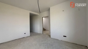 Casa de vanzare 5 camere si teren de 950 mp - Mosnita Noua - imagine 20