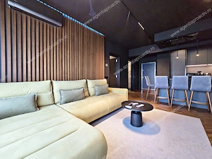 Apartament cu 3 camere, parcare inclusă și vedere spectaculoasă spre Dunăre