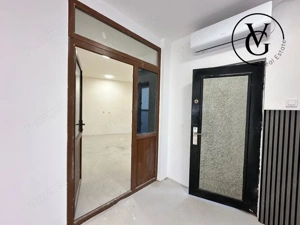 Spatiu comercial modern cu vad pietonal - Centru - KM 0 - imagine 8