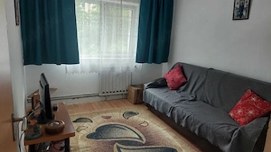 Apartament 4 camere decomandat Lipovei etaj 1 in apropiere de Restaurantul Burgund centrala proprie  - imagine 8