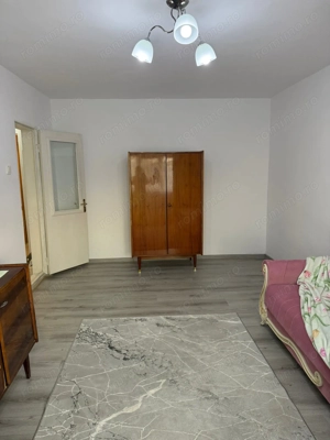De vanzare apartament cu 2 camere, etaj 4/4, recent renovat, 27.000 euro - imagine 2