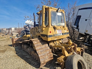Buldozer CAT D4H, an 1990 - imagine 2