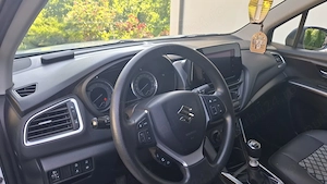 SUZUKI SX4-S-CROSS, 2023, proprietar unic, stare perfecta - imagine 9