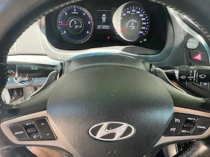 Vand sau schimb cu 4x4 Hyundai i40 2014 - imagine 3