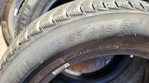 Vand 4 cauciucuri de iarna Michelin 185/65/R15 - imagine 2