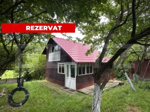 Teren si Casa de vacanta de vanzare, in Lisnau - Comuna Ozun