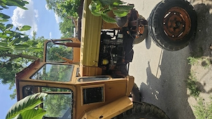 Vând Tractor 445 L legumicul - imagine 3