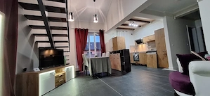 Apartament Deosebit 3 Camere Decomandat 2 Bai  Centrala Proprie Zona Giroc - imagine 4