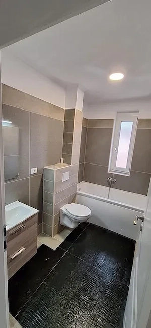 Apartament Deosebit 3 Camere Decomandat 2 Bai  Centrala Proprie Zona Giroc - imagine 8