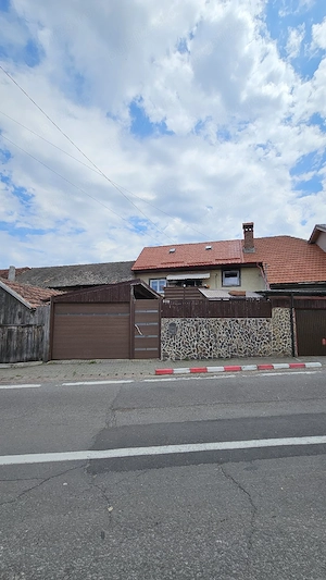 Casă cu etaj Săcele